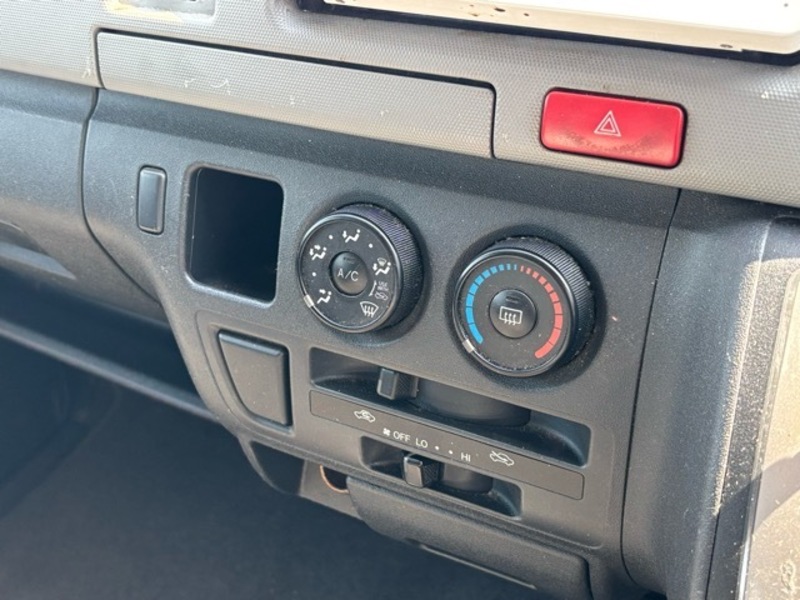 HIACE VAN-20