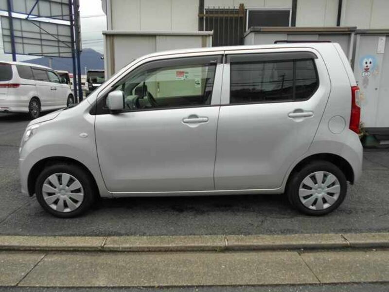 WAGON R