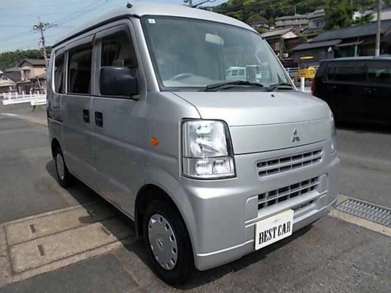 MINICAB VAN