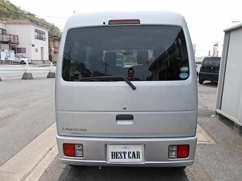 MINICAB VAN