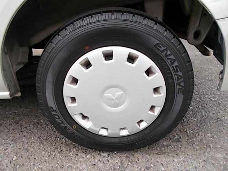 MINICAB VAN