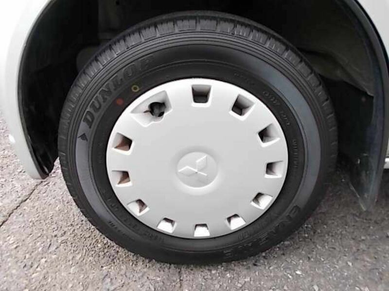 MINICAB VAN