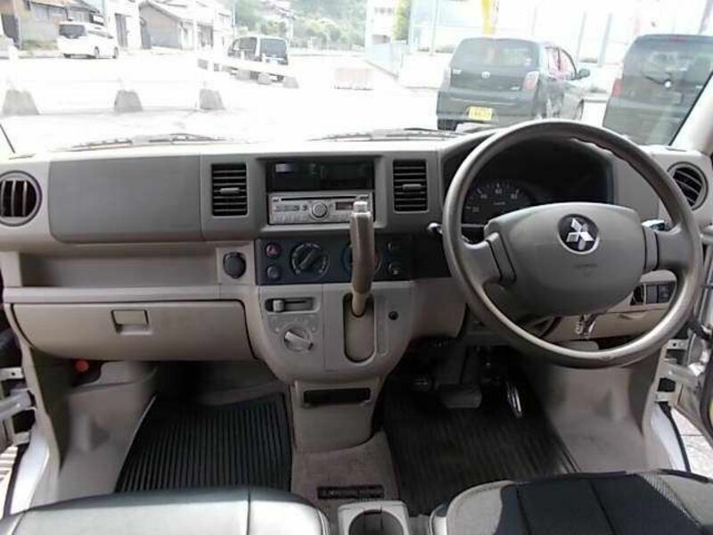 MINICAB VAN
