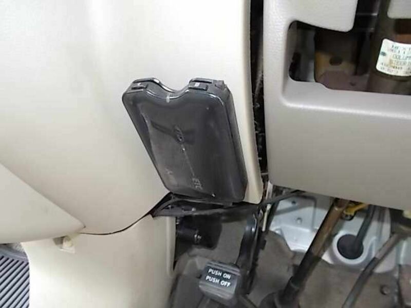 MINICAB VAN