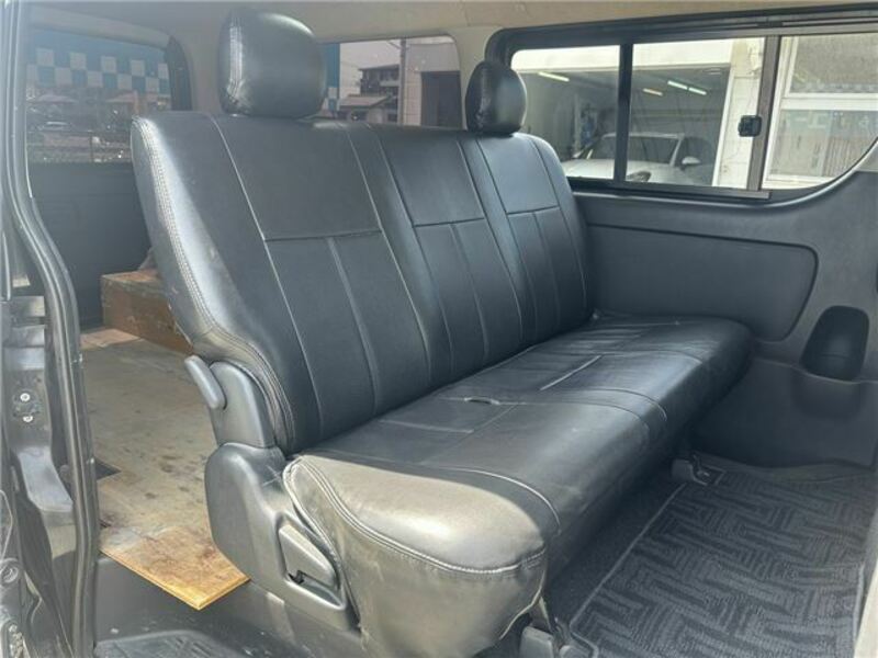 HIACE-33