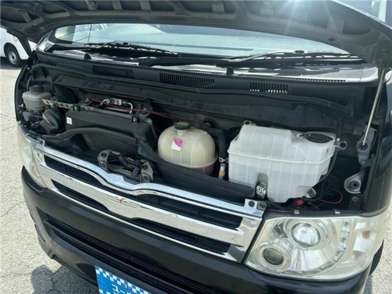 HIACE-46