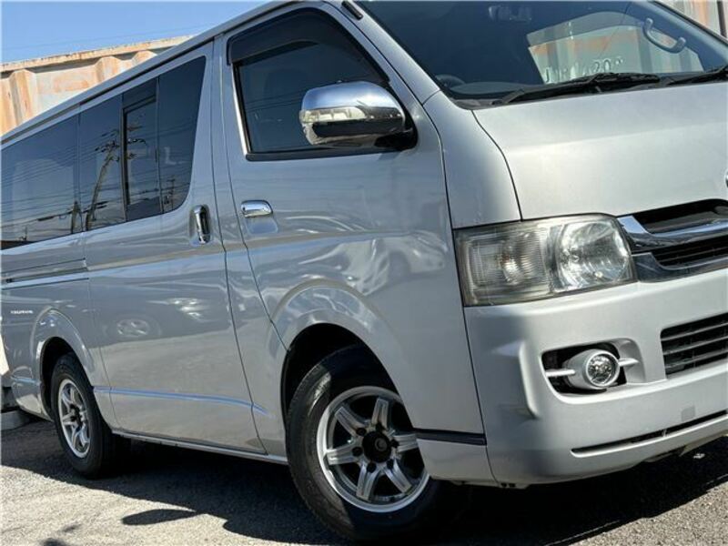 HIACE VAN