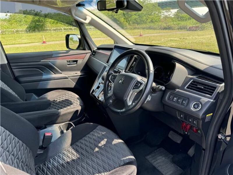 DELICA D5-9