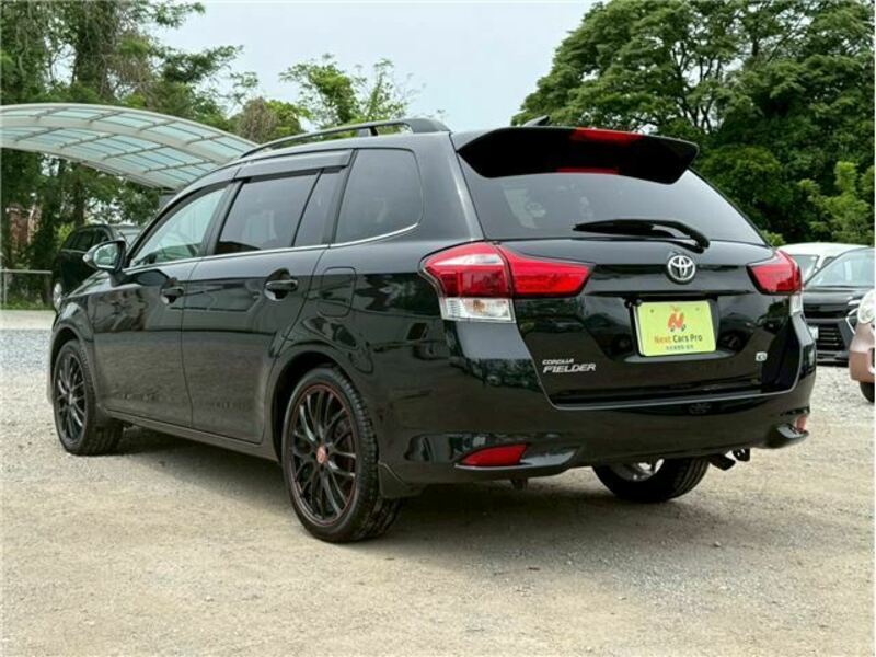 COROLLA FIELDER-2