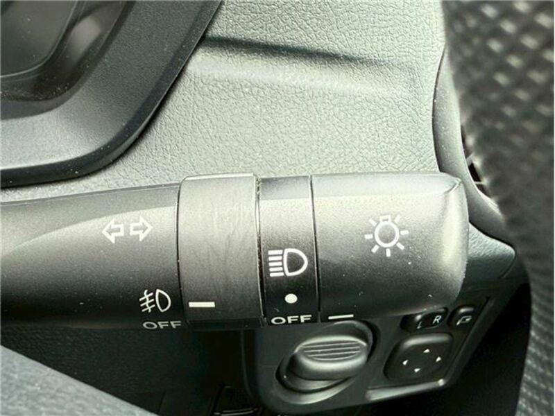 COROLLA FIELDER-11