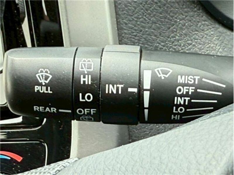 COROLLA FIELDER-14