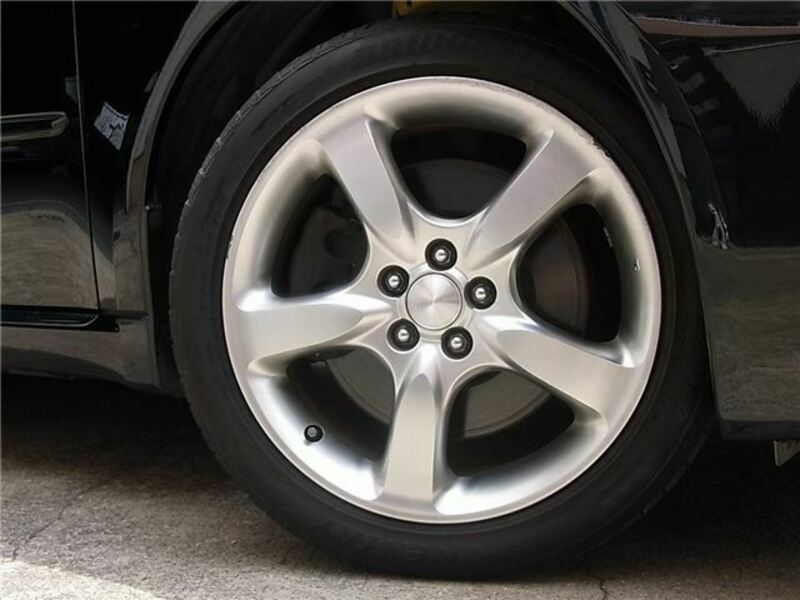 LEGACY B4