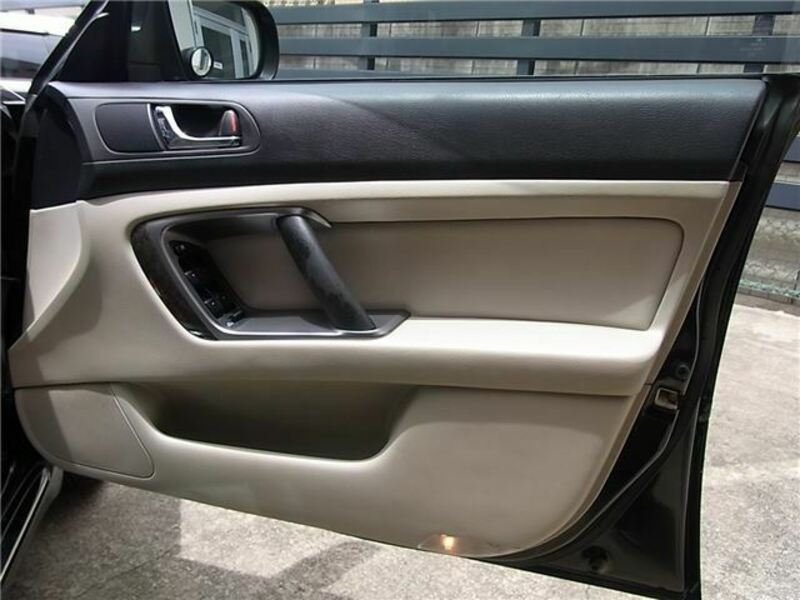 LEGACY B4