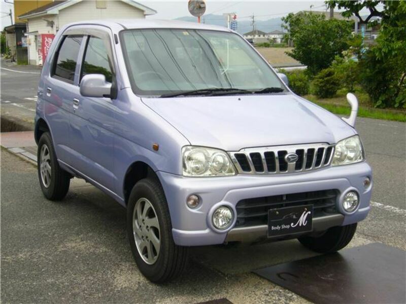 DAIHATSU TERIOS KID