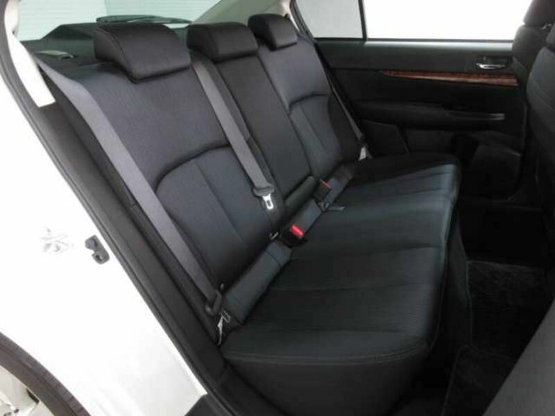 LEGACY B4