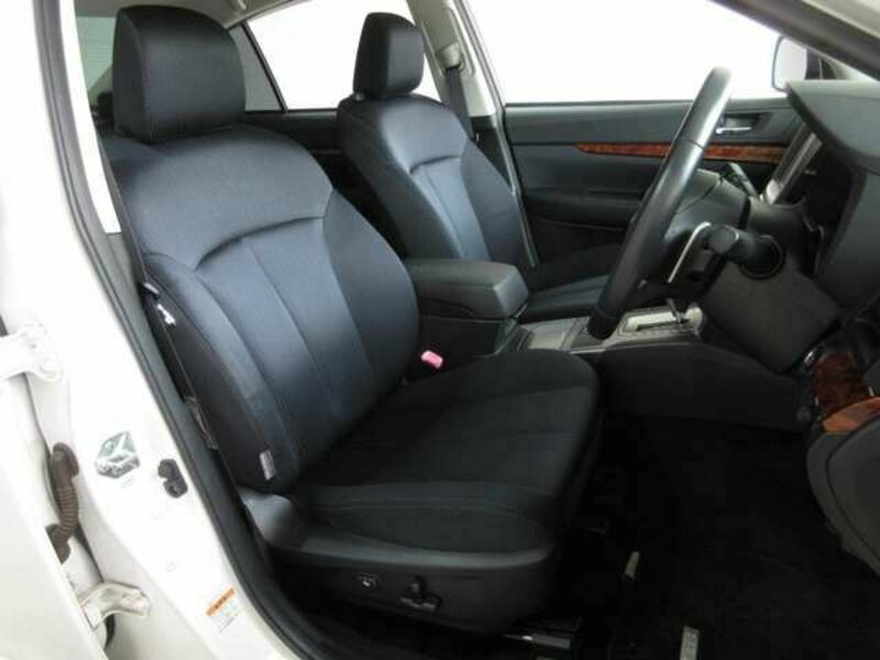 LEGACY B4