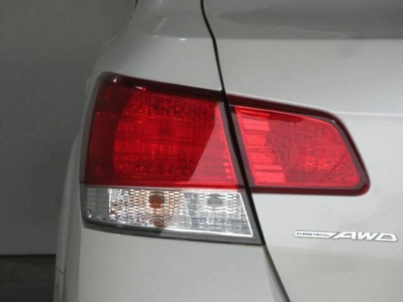 LEGACY B4