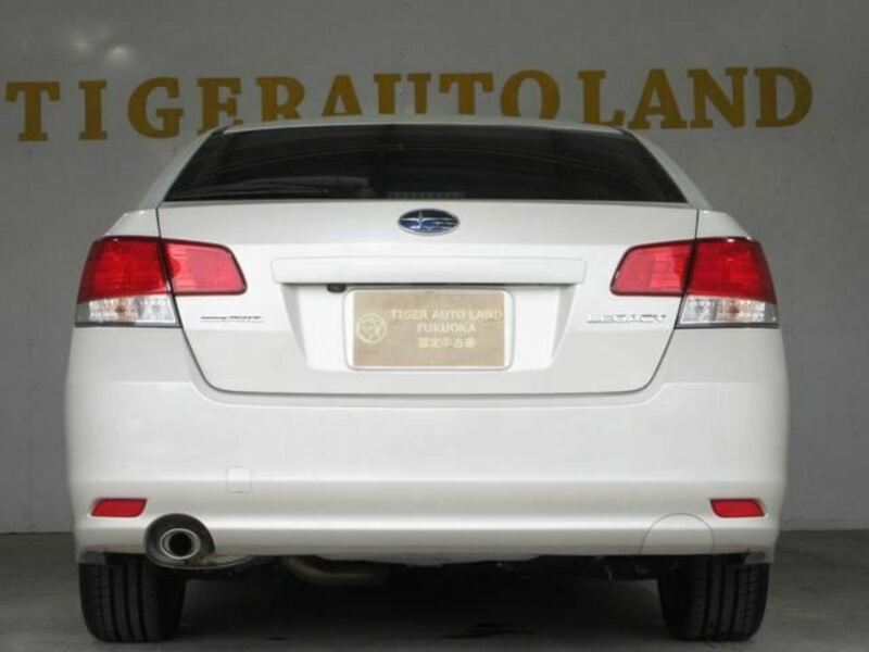 LEGACY B4