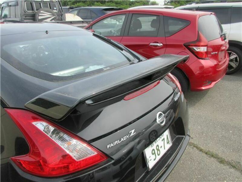 FAIRLADY Z-9