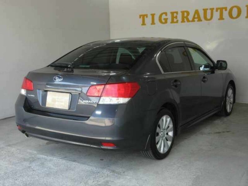 LEGACY B4