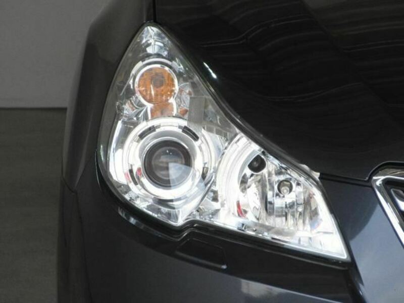 LEGACY B4