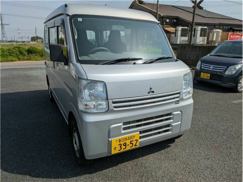 MINICAB VAN