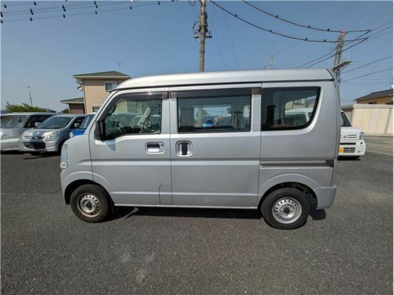 MINICAB VAN