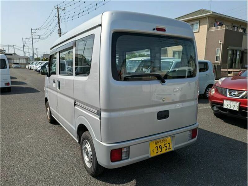 MINICAB VAN