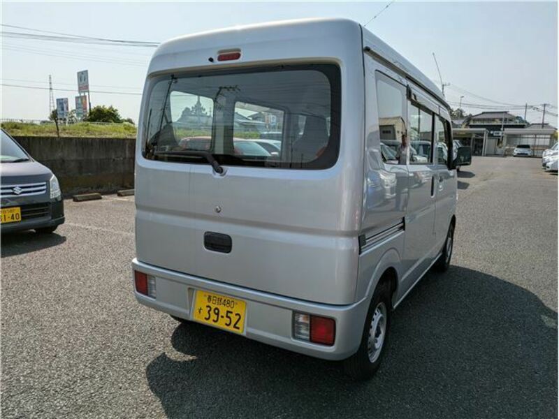 MINICAB VAN