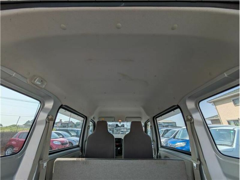 MINICAB VAN