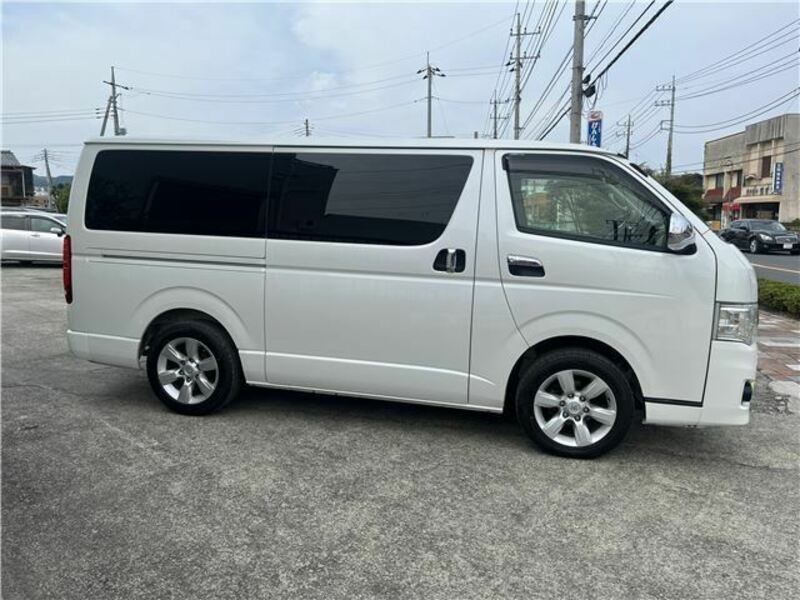 HIACE