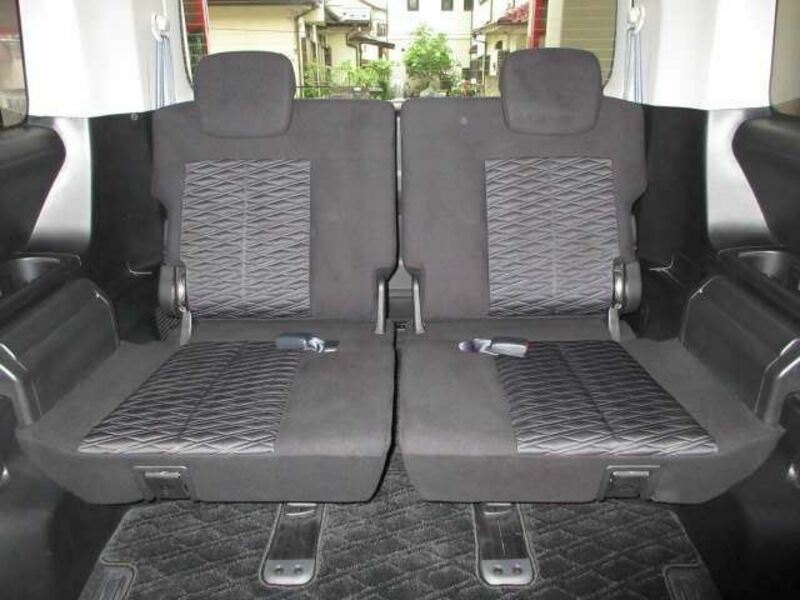 DELICA D5-36