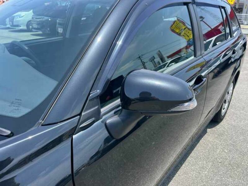 COROLLA FIELDER