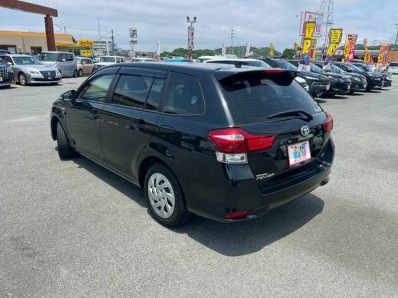 COROLLA FIELDER