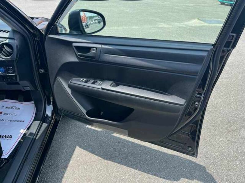 COROLLA FIELDER