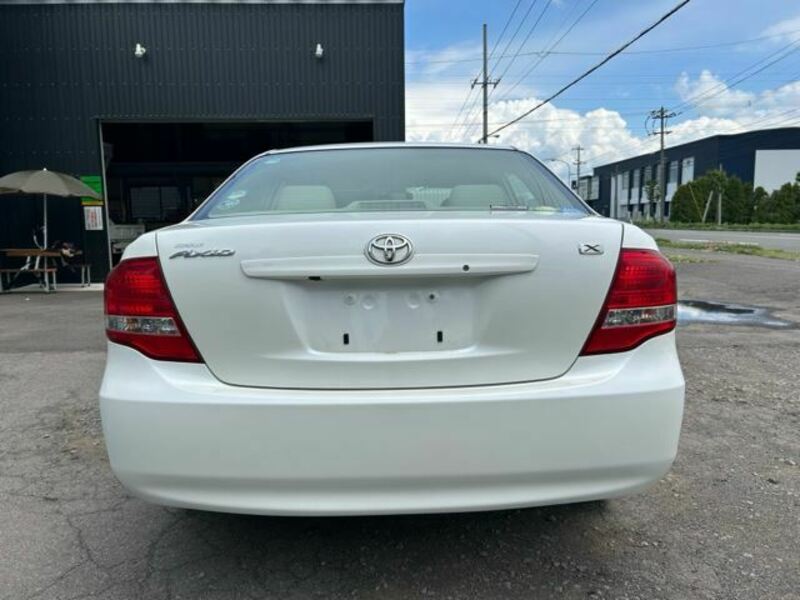 COROLLA AXIO