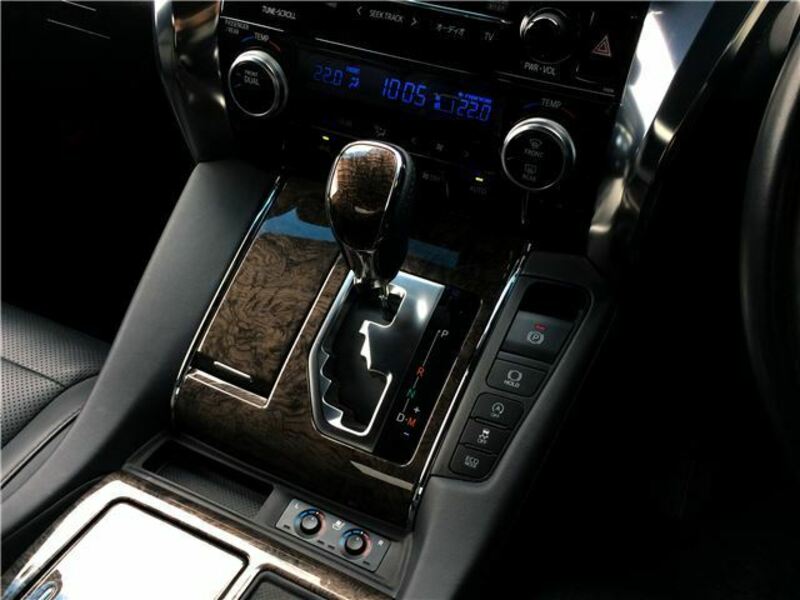 ALPHARD-25