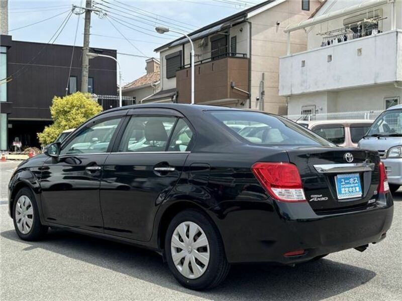 COROLLA AXIO