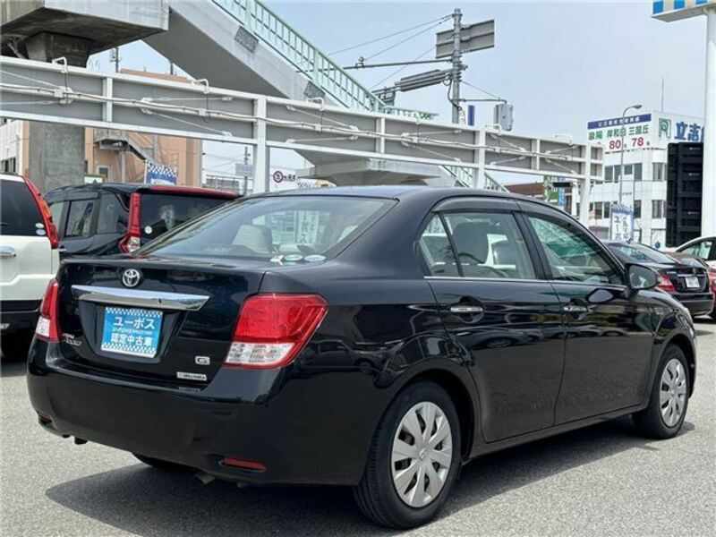 COROLLA AXIO