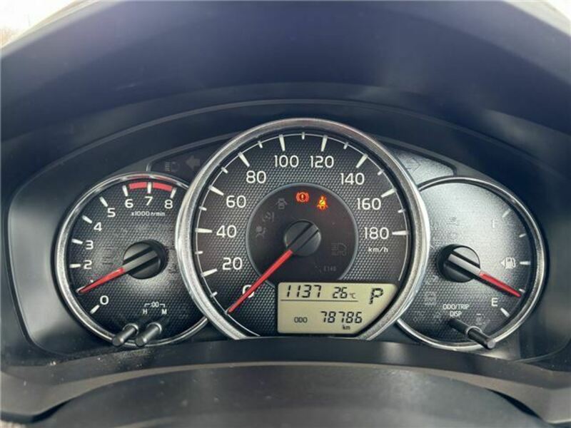 COROLLA AXIO