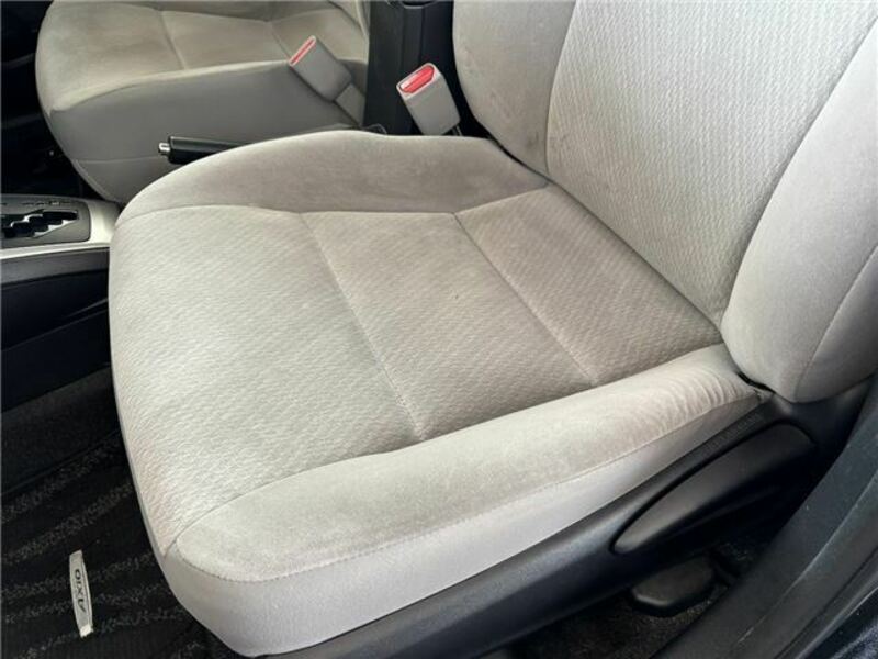 COROLLA AXIO