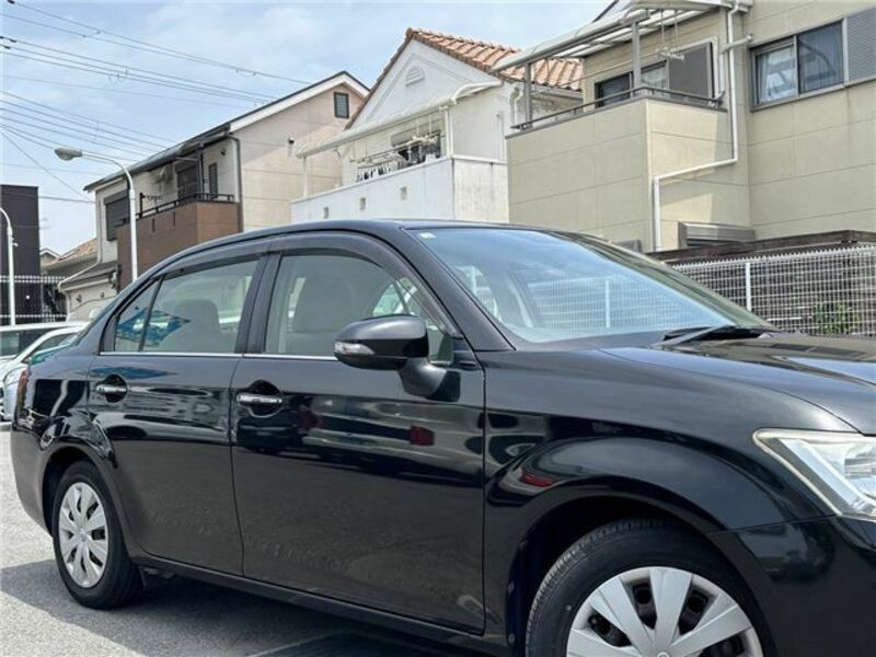COROLLA AXIO