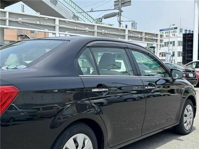 COROLLA AXIO