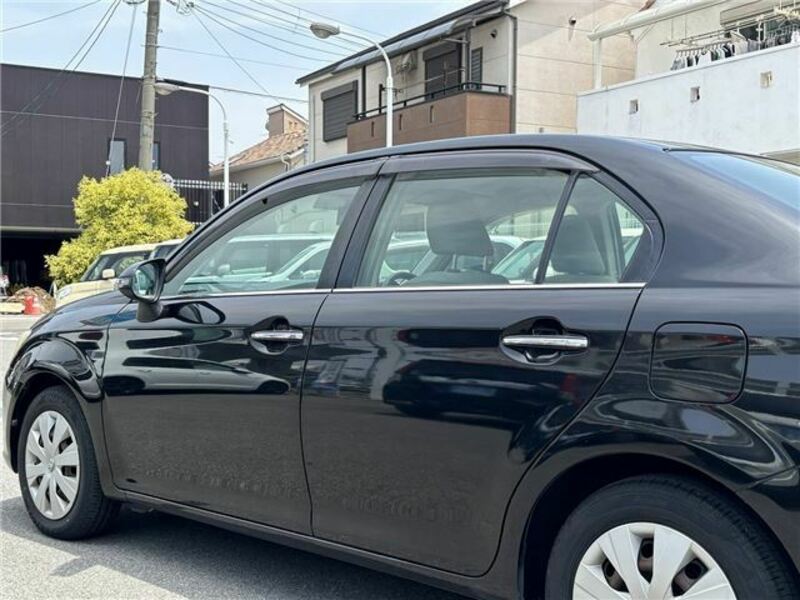 COROLLA AXIO