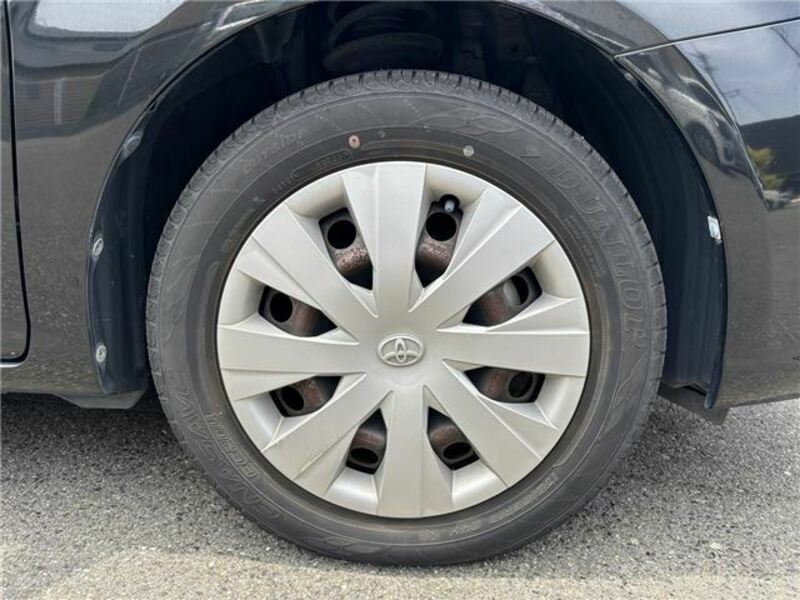 COROLLA AXIO