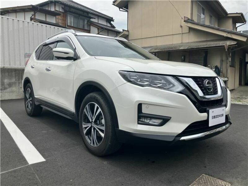 X-TRAIL