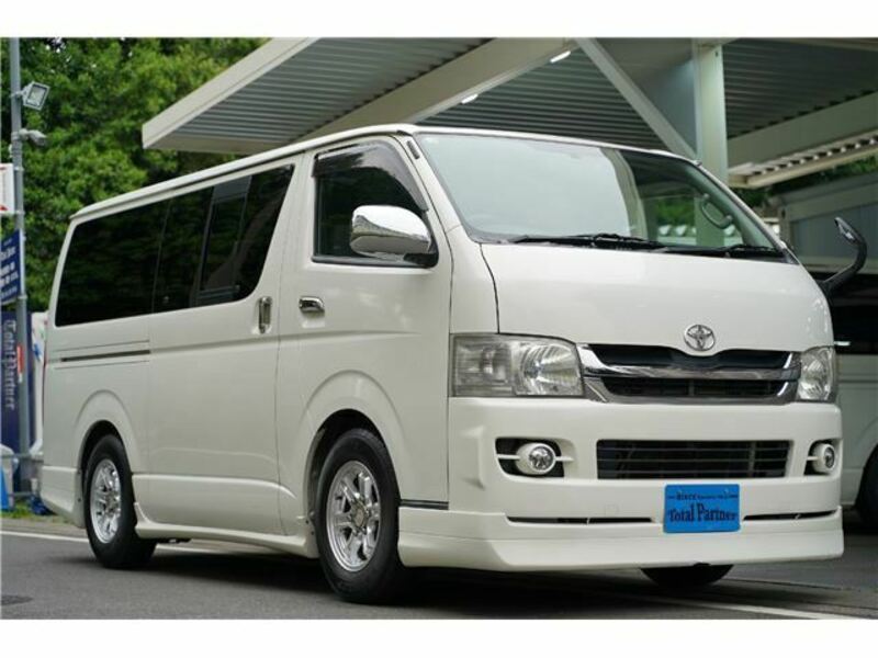 HIACE VAN