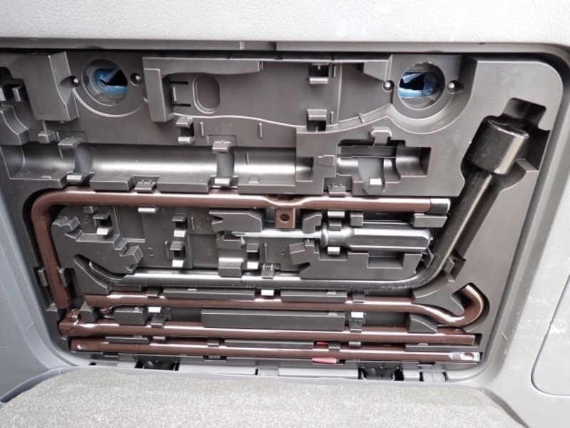 LAND CRUISER PRADO-13