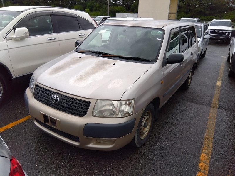 TOYOTA SUCCEED