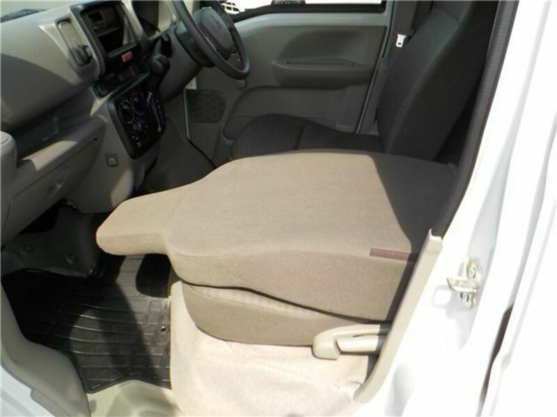MINICAB VAN-5
